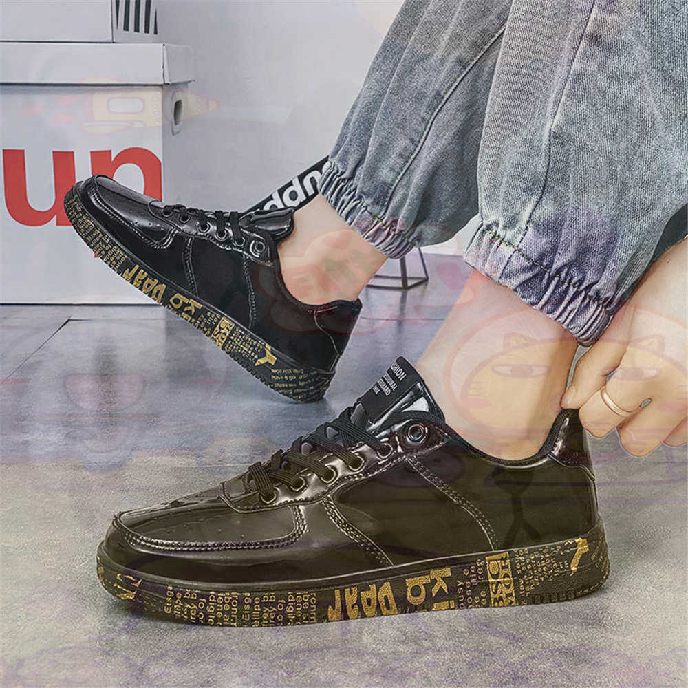 Round Foot Size 45 Sneakers Wh - Home Gym Old School recensie en prijs