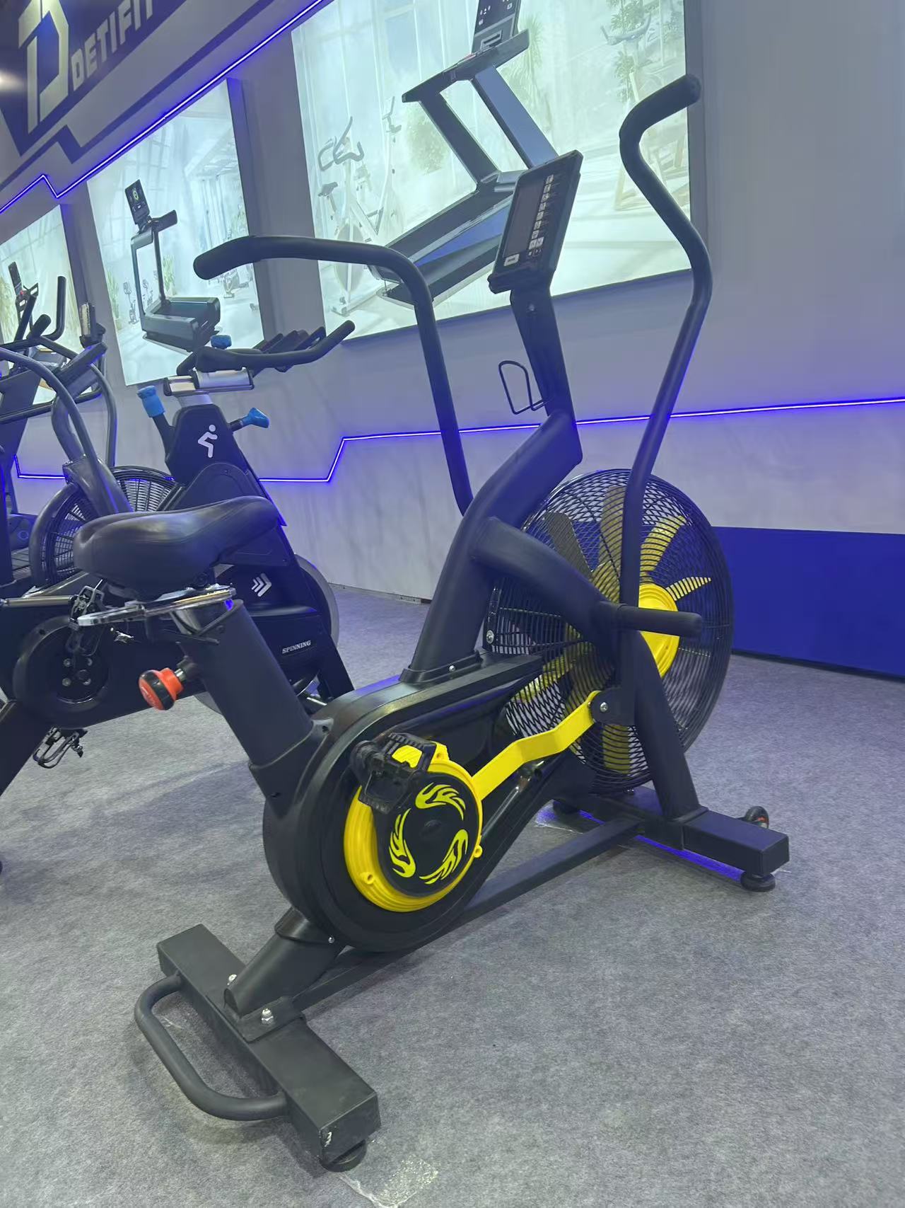 Gym Fitness Equipment Air Bike - Home Gym Bike recensie en prijs